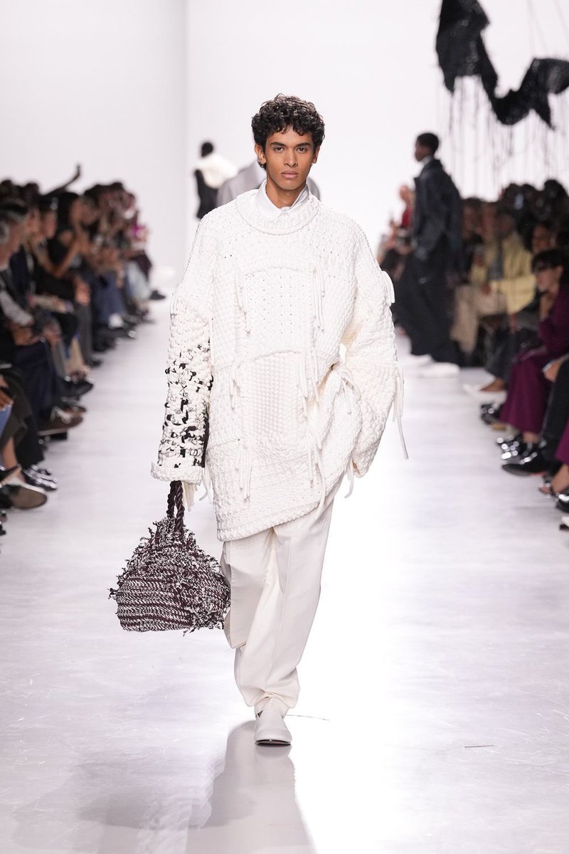Bottega Veneta SS26 by Louise Trotter is truly impressive
