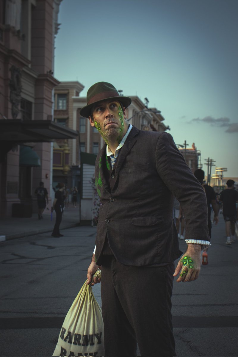 UnmanagedMedia's tweet image. No matter what you do, the goo won't go away. @HorrorNightsORL #HHN34