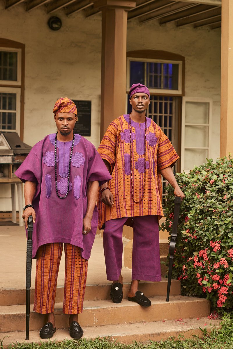 ALÁKÉ

The eighth look in the OYÈ | Men of Legacy Collection.

Some thrones command by thunder; others by the quiet weight of heritage. In Abeokuta, that steadiness is embodied by the Aláké, custodian of Egba legacy and civic pride.

OYÈ | Men of Legacy