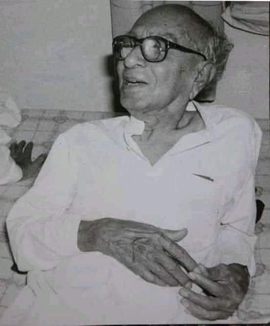 سائين جي ايم سيد پنهنجي ڪتاب 
"سنڌ ڳالھائي ٿي" ۾ لکي ٿو ته:
مون جڏهن به مادر وطن سنڌ جي زخمن جو آواز بڻجي, ڪائي صدا بلند ڪرڻ پئي گھري آھي ته جيلن جي دروازن 
۽ گرفتاريءَ جي حڪم نامن منهنجو استقبال ڪيو
رهبر سنڌ سائين جي ايم سيد