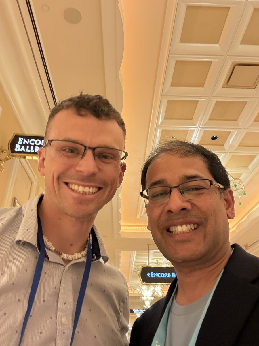 Mohit Agarwal (@mohittccneuro) on Twitter photo It was an honor meeting these wonderful Excerpta Extraordinaire trainee presenters 👏🏻👏🏻👏🏻
Thanks <a href="/ASHNRSociety/">ASHNR</a> and <a href="/PhilipRChapman1/">Philip R. Chapman, MD</a> for supporting and promoting these brilliant young people!
#ASHNR25 <a href="/sahar_alizada_/">Sahar Alizada</a> <a href="/ManuelPatinoG1/">Manuel Patino G.</a> <a href="/plcnguyen_md/">Phuong Nguyen</a> <a href="/neal_shah17/">Neal Shah, DO</a> <a href="/thecortexclub/">The Cortex Club</a> It was an honor meeting these wonderful Excerpta Extraordinaire trainee presenters 👏🏻👏🏻👏🏻
Thanks <a href="/ASHNRSociety/">ASHNR</a> and <a href="/PhilipRChapman1/">Philip R. Chapman, MD</a> for supporting and promoting these brilliant young people!
#ASHNR25 <a href="/sahar_alizada_/">Sahar Alizada</a> <a href="/ManuelPatinoG1/">Manuel Patino G.</a> <a href="/plcnguyen_md/">Phuong Nguyen</a> <a href="/neal_shah17/">Neal Shah, DO</a> <a href="/thecortexclub/">The Cortex Club</a>