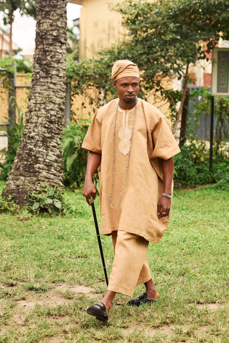 SOUN
The ninth look from the OYÈ | Men of Legacy Collection.
More than a seat of power, the legacy of Ogbómòsó in Oyó state is one of resilience, unity, and heritage passed through centuries, a legacy embodied in the SOUN throne.

OYÊ I Men of Legacy