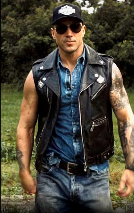 My experiments in creating some AI-generated biker-themed lookalike vids of me using one of my own real 'biker me' vids as a prompt have certainly yielded some interesting results, albeit not always the kind I'd been anticipating, as you'll see here, lol: rebelbikerdude.blogspot.com/2025/09/lookin…