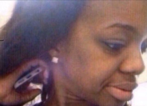 jpegyonce's tweet image. #LogOutYaPhone