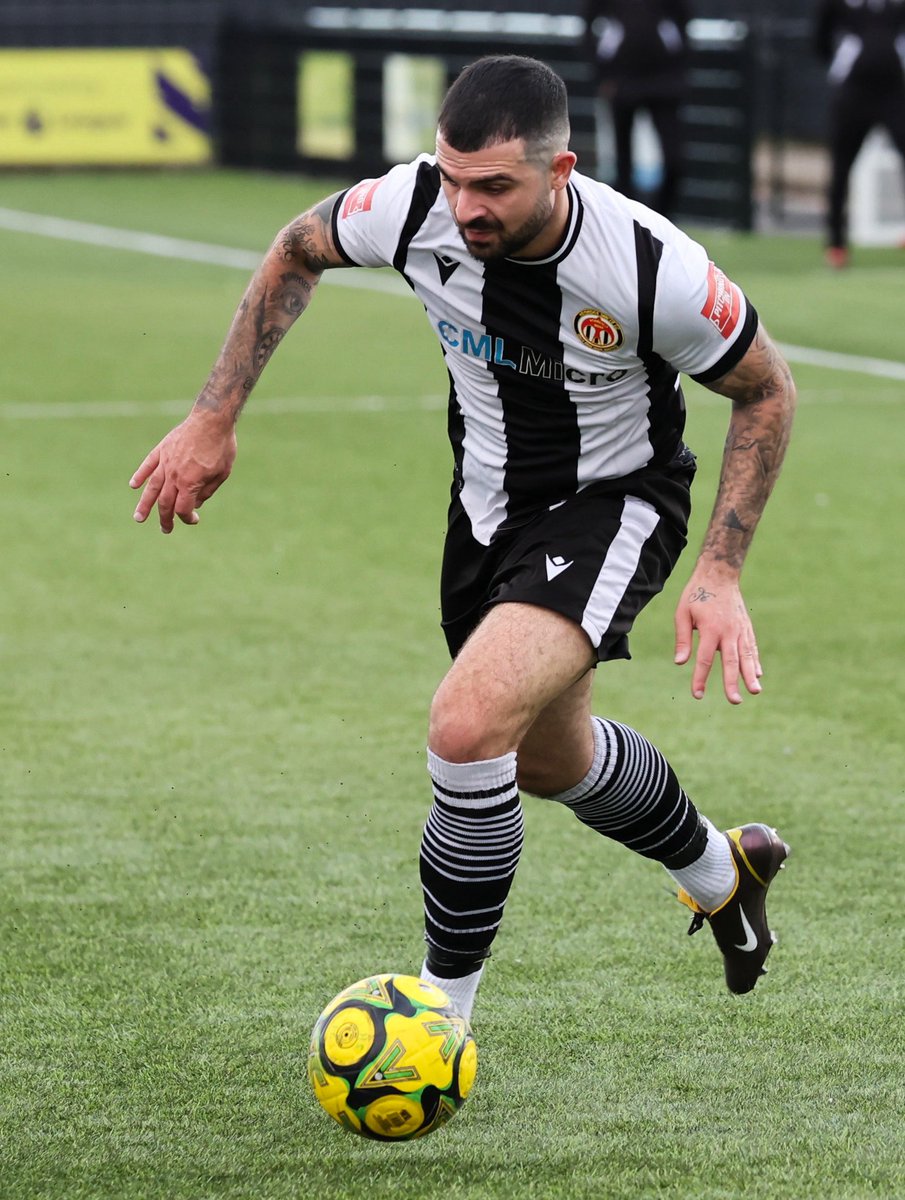 edmonds_alan's tweet image. Also great to see @07DML back for @officialswifts 
@IsthmianLeague 
@NonLeagueCrowd