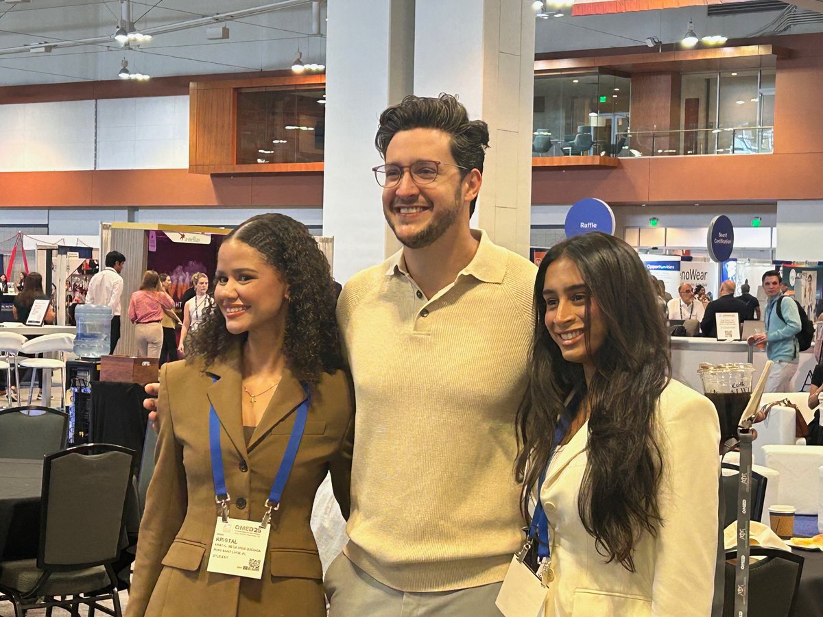 AOAforDOs's tweet image. What an inspiring session at #OMED25! Doctor Mike joined Alison Powell, Niall Johnston and Lindsey Smith for Innovate, Educate, Empower: Reflections on New Frontiers in the Medical Learning Journey.

#DOProud #OsteopathicMedicine @RealDoctorMike