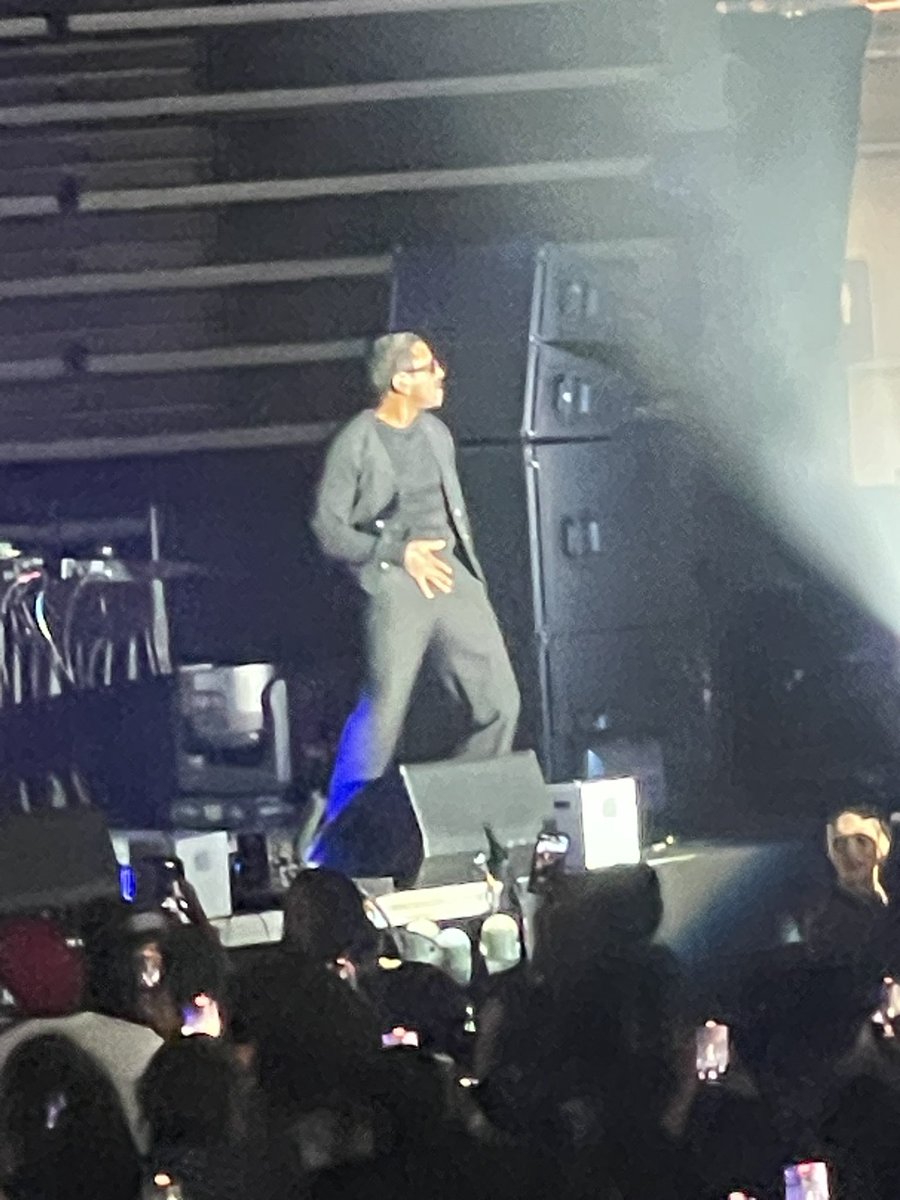 GlobalMediaInk's tweet image. Happy Saturday folks … We caught Ashanti and the crew in Savanah GA last night. Great show … Dope to see you on stage again papito @TreySongz    🎉😀🎊

youtu.be/3rSyoU8JR2k?si…

#Ashanti #OnlyU #TreySongz #Mario #Lloyd #KeeyenMartin