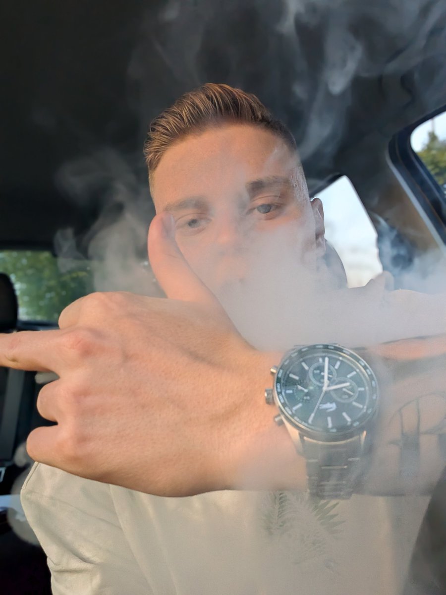 Stellt euch mal vor ich komme wieder 😈
#Comeback
#WiederDa
#BackOnX
#TheReturn
#ImBack
#Neustart