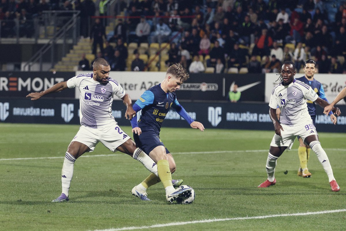 nkmaribor's tweet photo. Poraz.
@NKCelje - @nkmaribor 3:0
#miskupajenosmo #CEMB https://t.co/UxOba8GyMu