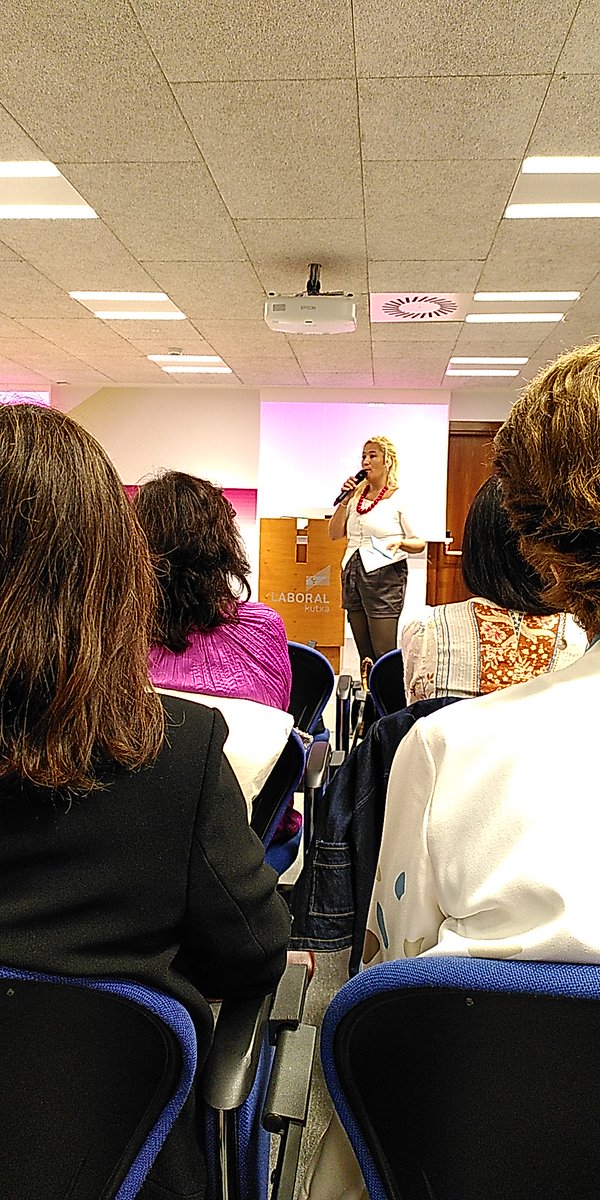 infoqpuntocom's tweet image. En el primer evento #womenlabbilbao con @rosalavin_, presidenta de KONFEKOOP, #LeireMugerza, Presidente de la Comisión Permanente y Congreso de Mondragón y #SusanaAndrés directora comercial en LABORAL Kutxa, en el año de las cooperativas según la ONU.