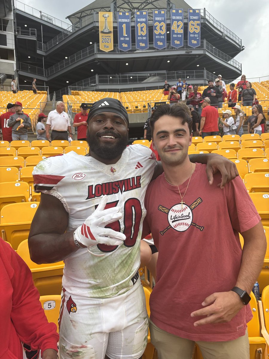 A pair of Suffern Basketball legends met up in Pittsburgh today! #Family