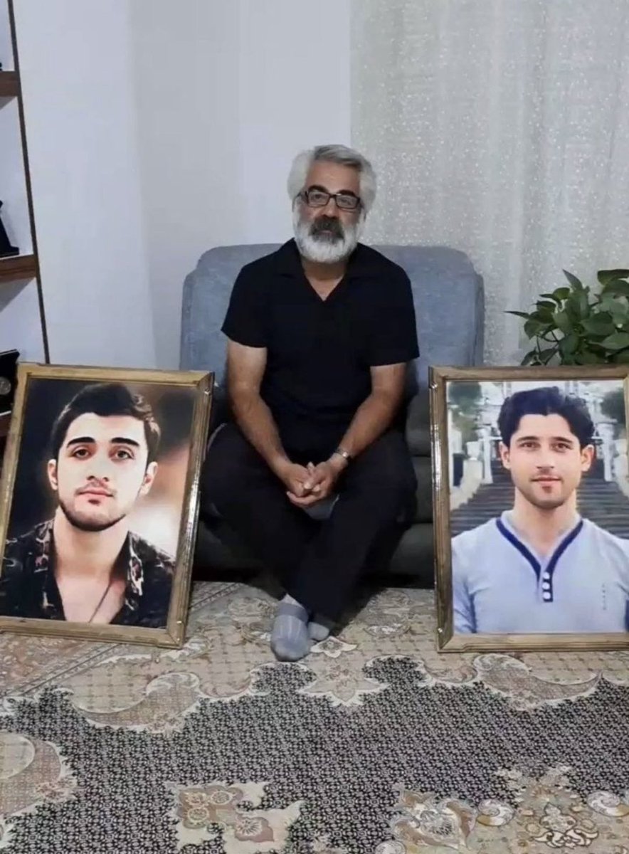 Realneo101's tweet image. سلام به فراموش کارا
 #ماشالله_کرمی