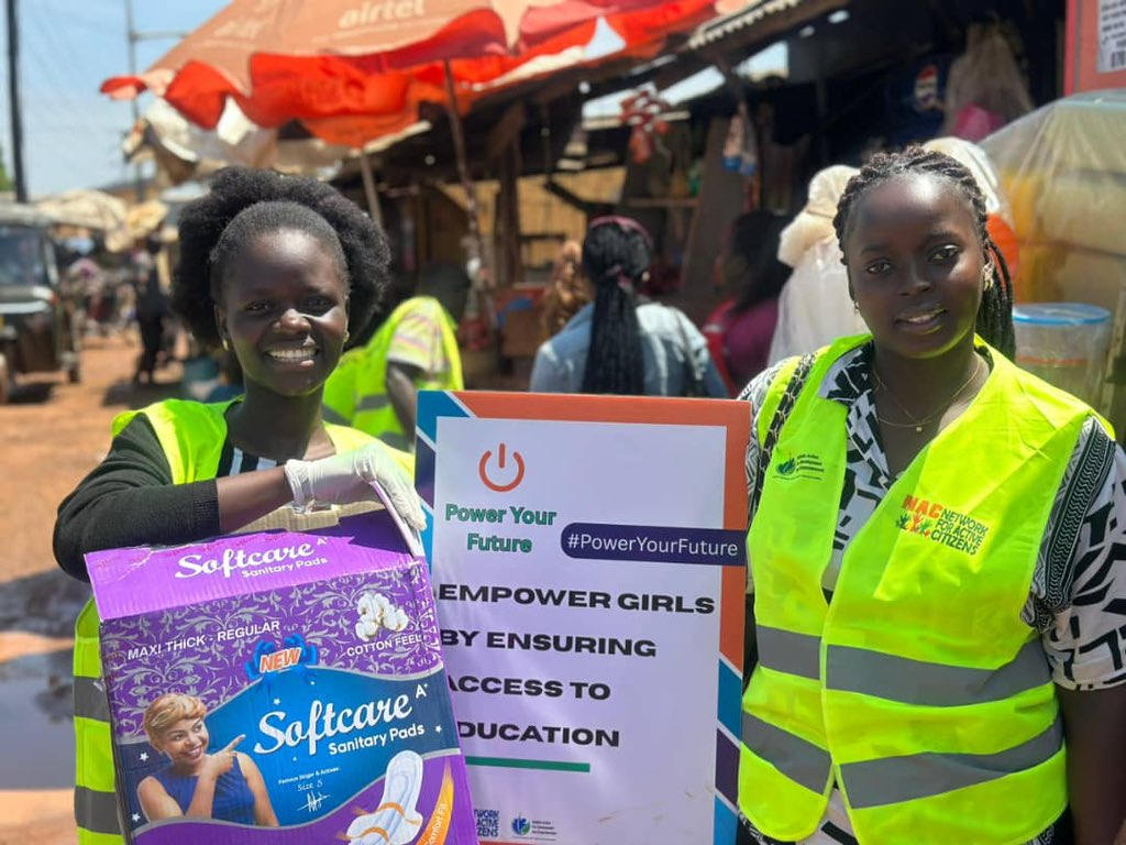 Vijanaimpact's tweet photo. Empowering girls means empowering communities!

Together, we’re breaking barriers to education &amp; promoting #GenderEquality 

#PowerYourFuture | #SDG5 | #MenstrualHealth https://t.co/wdlaqWTUxw