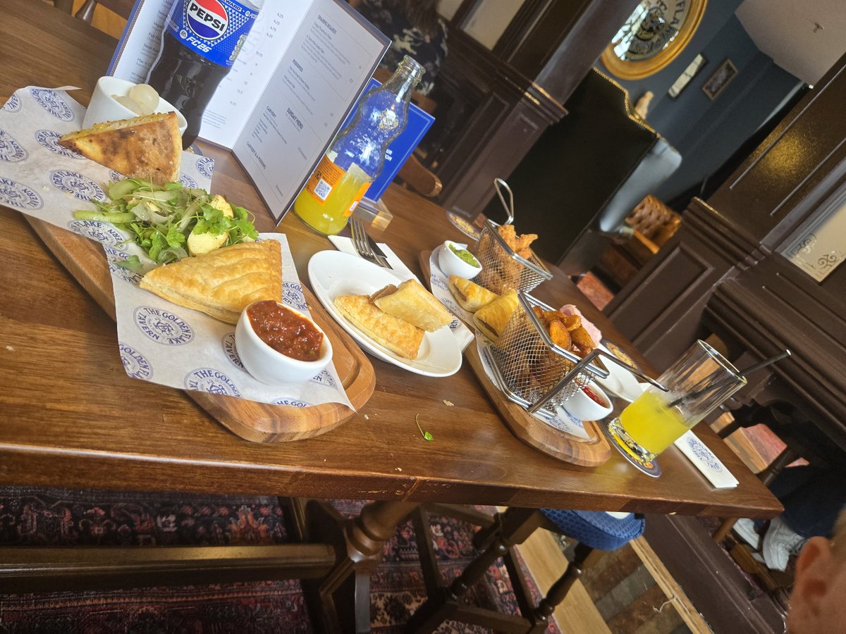 liam jones tweet media