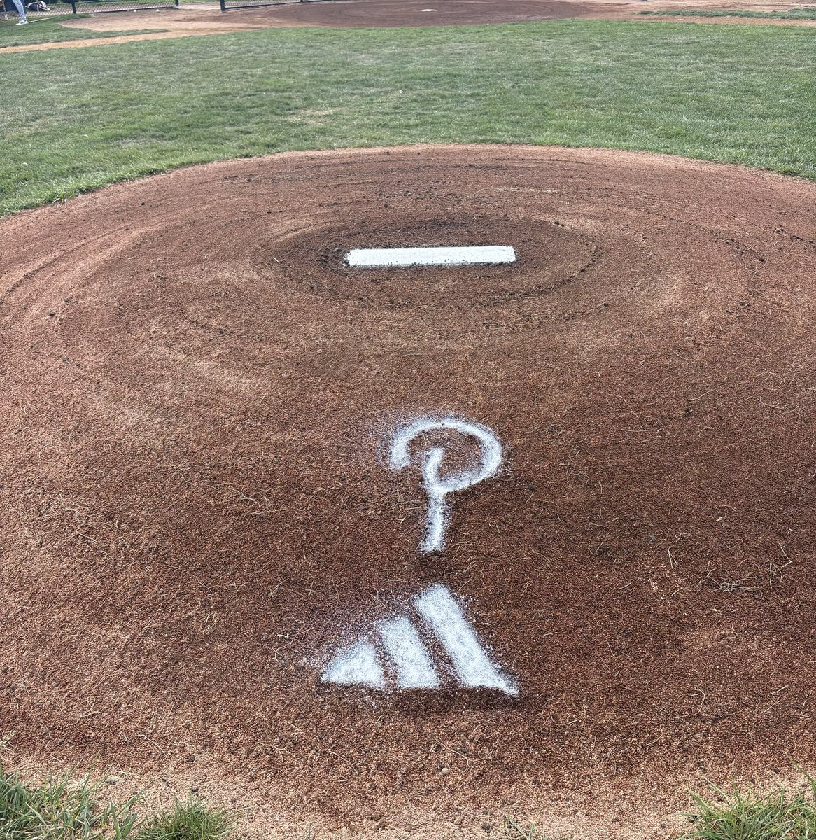 Coach Fish with the mound details 🔥