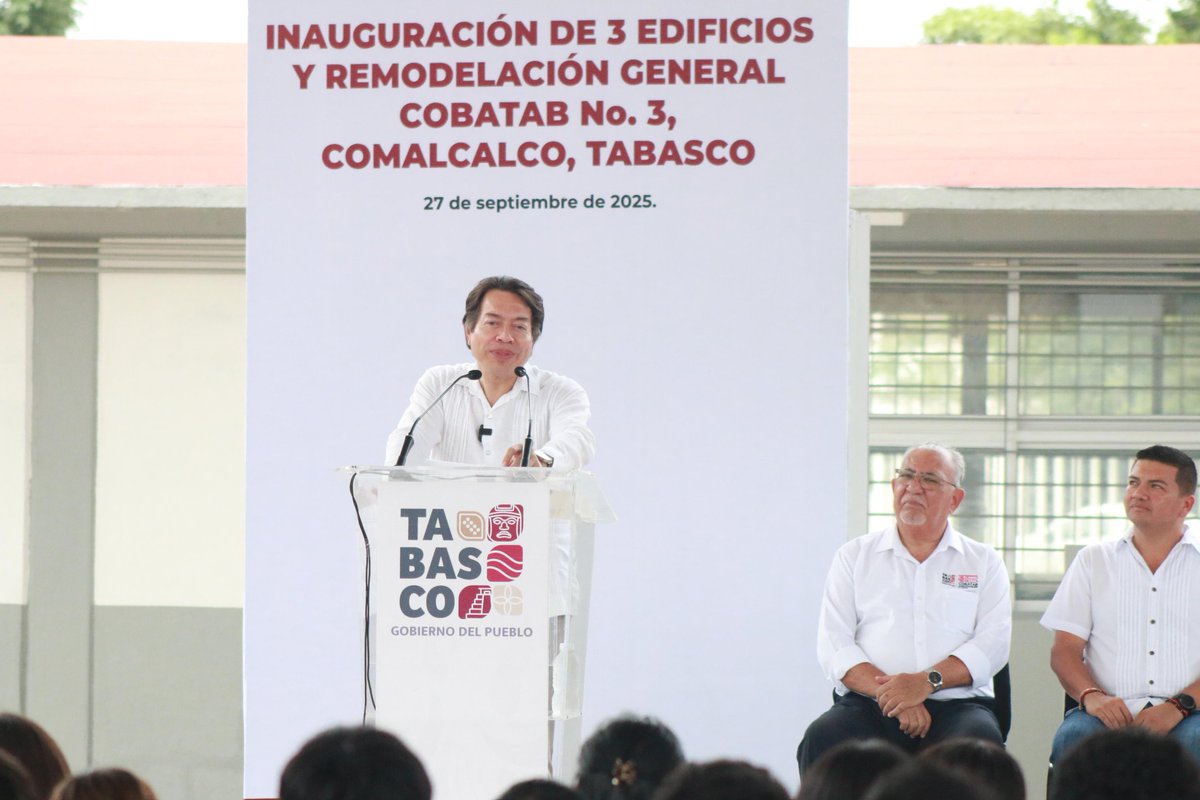 En Comalcalco se vivió una jornada significativa para la educación media superior con la entrega de tres nuevos edificios y la remodelación integral del Colegio de Bachilleres de Tabasco, Plantel 3.
facebook.com/share/p/1Acjju…