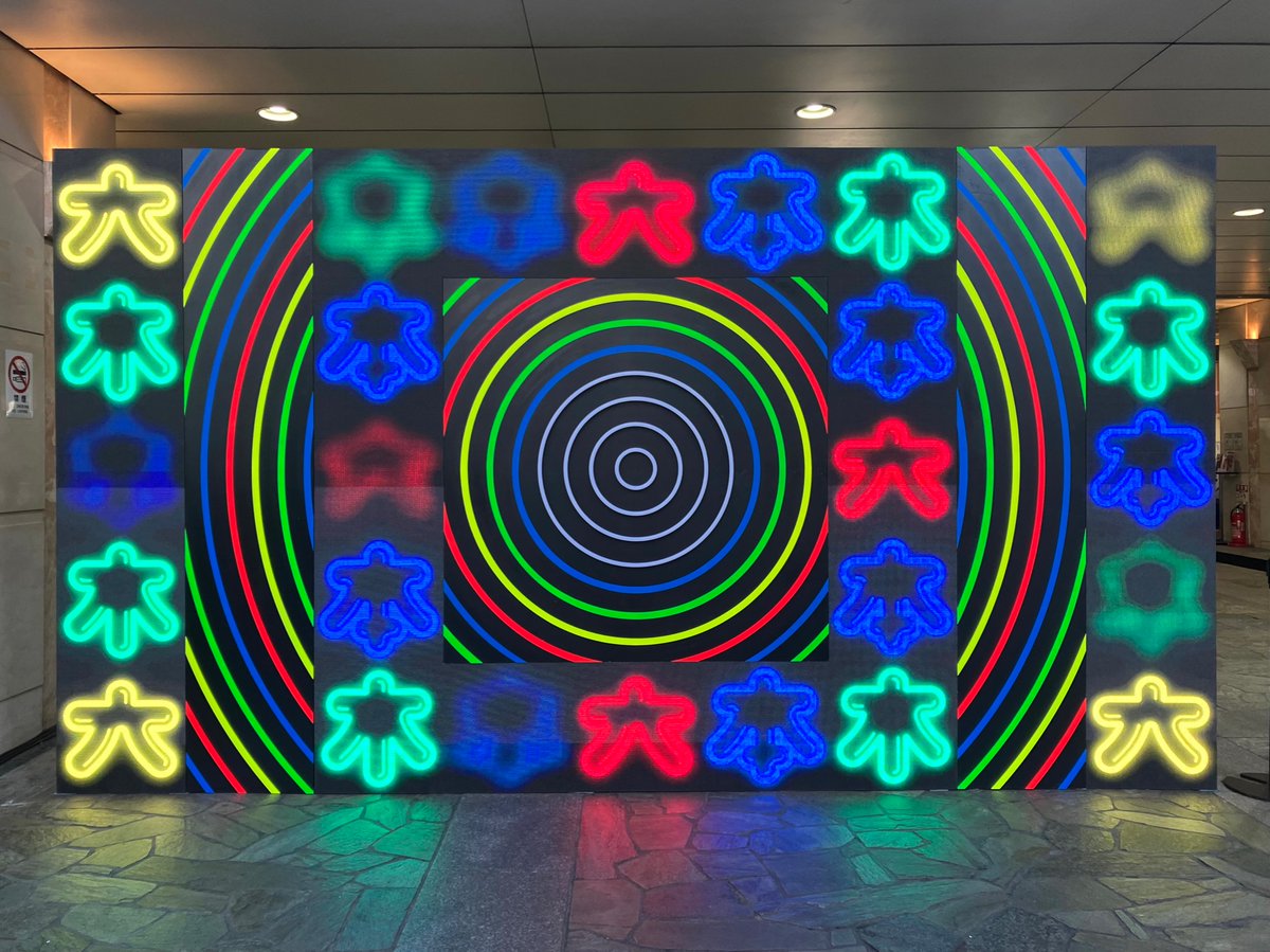 六本木アートナイト2025「都市とアートとミライのお祭り」003
◆奥山太貴「横断のための目印」
at ラビロス六本木