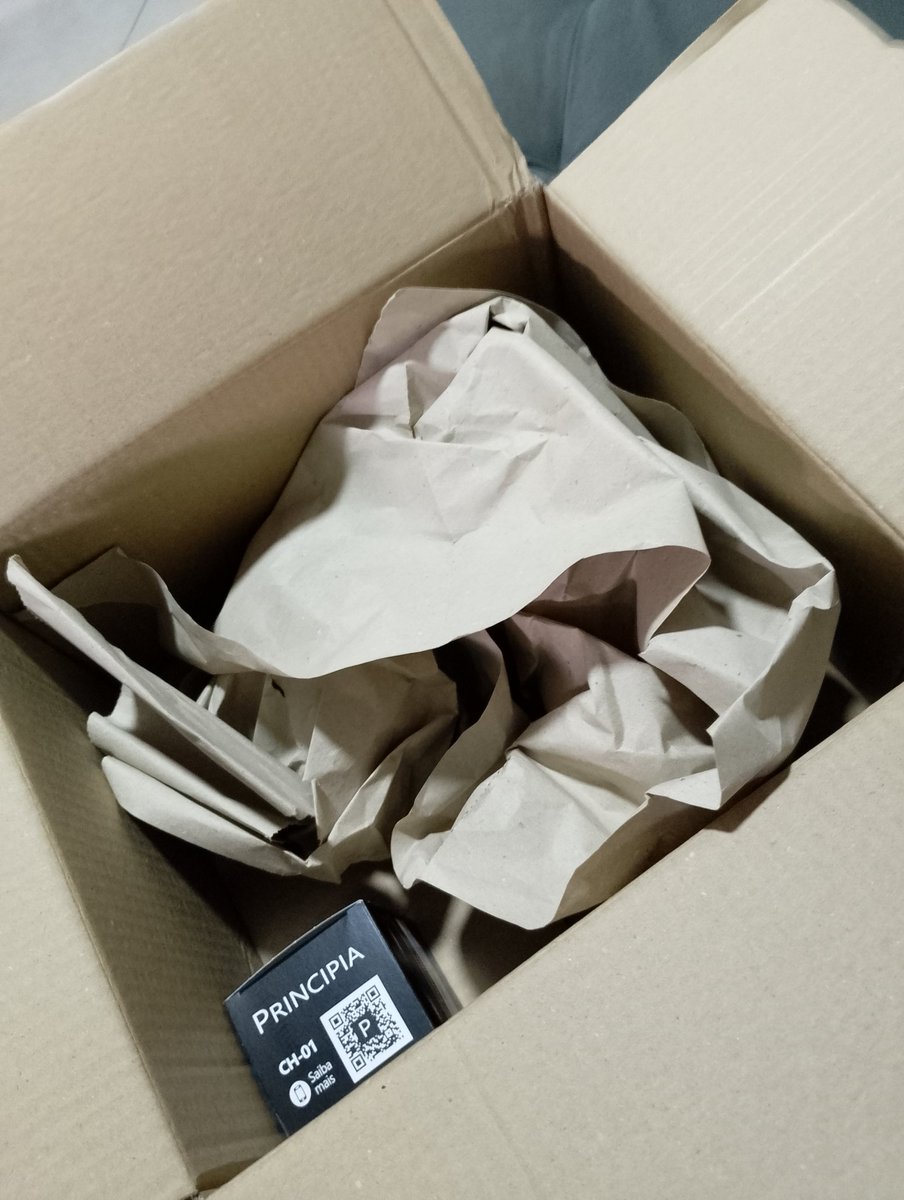 mds a caixa comicamente gigante eu tô passando mal