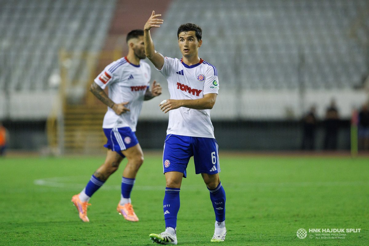 Hugo Guillamon tweet media