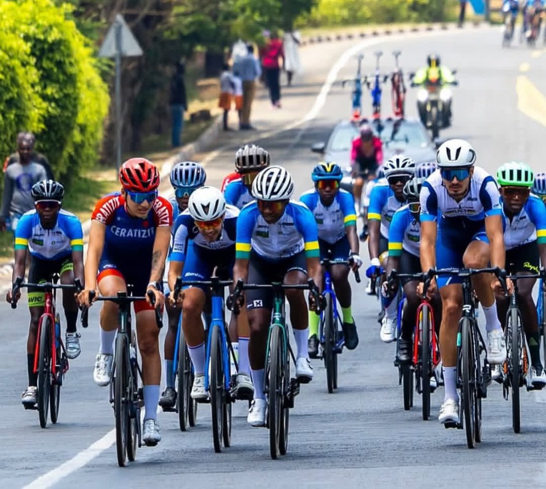 A huge thanks to the Rwandan team who represented us during the #UCIWorldChampionship2025 . We are very proud of you.