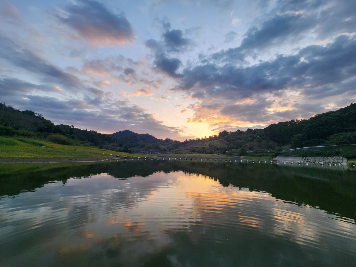 おはようございます
少しひんやり、気持ちのいい朝です