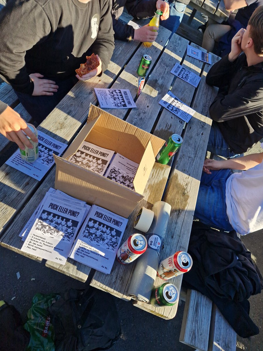 Fettkjettar's tweet photo. Rosenborg hockey - Hasle-Løren 27.09.25 https://t.co/Y4TpYeEjtY