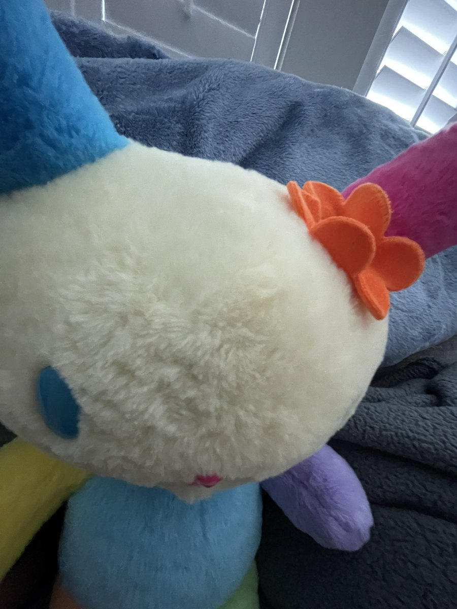 Little Mean Kathleen. tweet media