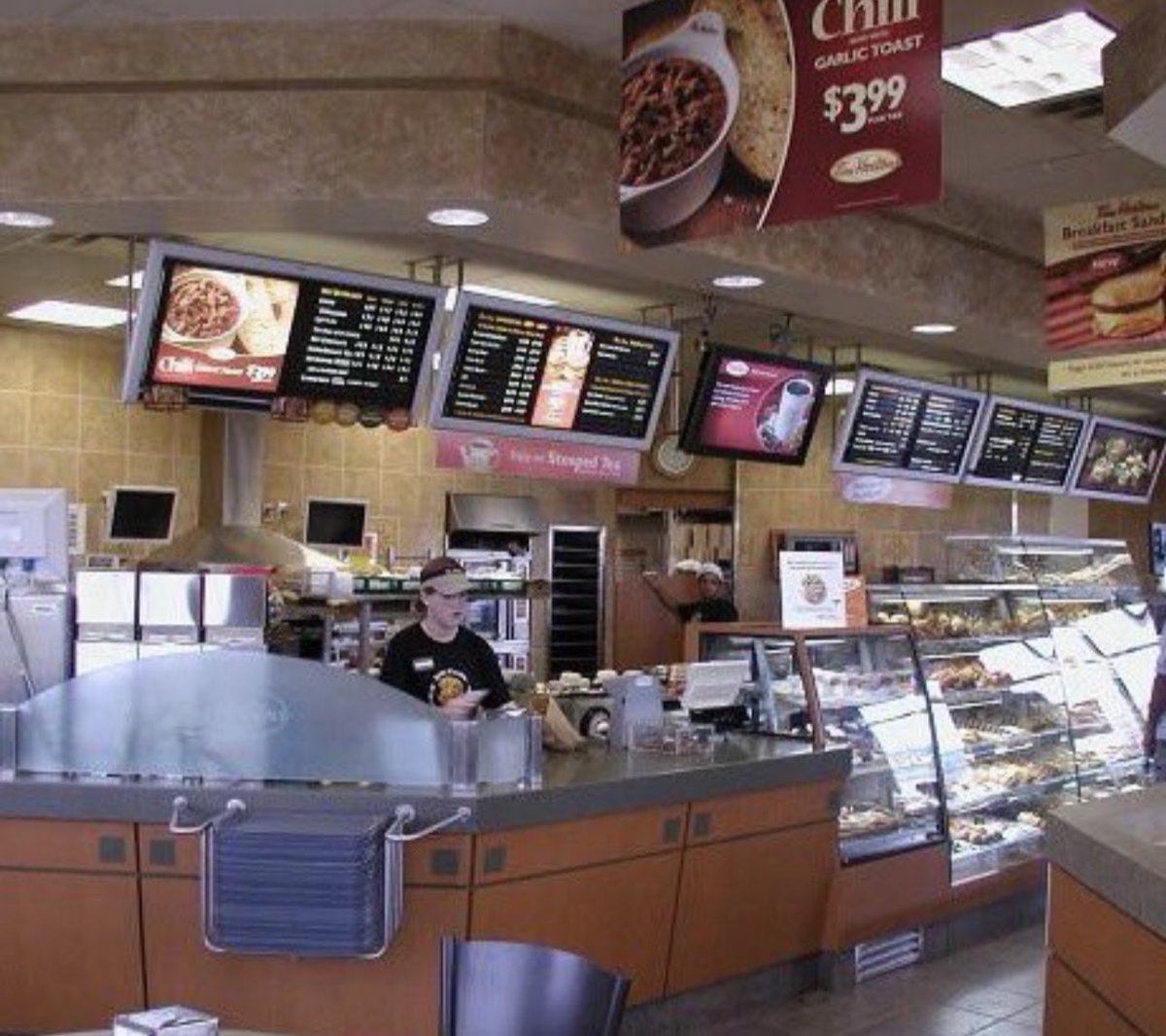 MadelnCanada's tweet image. POV: You go to Timmies in 2009…