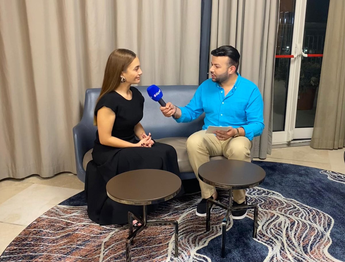 Cezayir’de Annaba Film Festivali’ne katılan #DamlaSönmez, uluslararası basına verdiği 11 röportajla MENA bölgesinin en çok konuşulan ismi oldu. 
Sosyal medyada da büyük yankı uyandıran Sönmez, X’te 1,5 gün trend listesinde kalarak bölgenin dijital gündeminde zirveye oturdu.