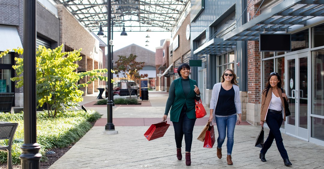 Byron Center is a welcoming, family-friendly community where shopping, dining, and recreation unite! From the Tanger Outlets to downtown’s local boutiques and restaurants, there’s something for everyone — all just 15 minutes from Grand Rapids. 🛍️🤝🌾
experiencegr.com/articles/post/…