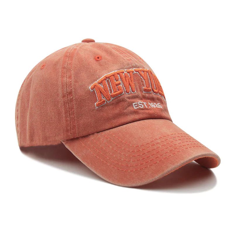 simmonsstore's tweet photo. Stay cool and stylish in our Classic New York washed cotton baseball cap. perfect for city vibes and everyday outdoor wear. 🌇 Get Yours on https://t.co/hHQHz3resw https://t.co/uCwuFgCU3j