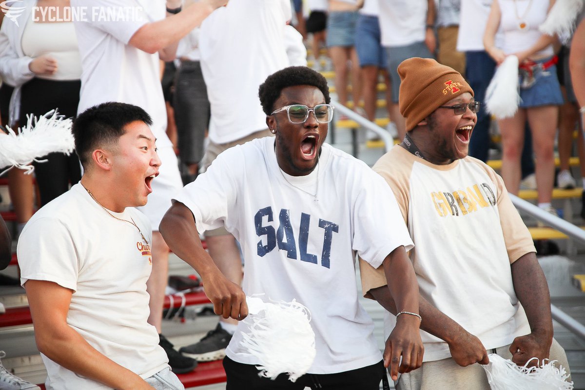 cyclonefanatic's tweet image. The vibes tonight in a sold out Jack Trice Stadium: Electric. Immaculate. 🔥

📸: @JacquelineCord