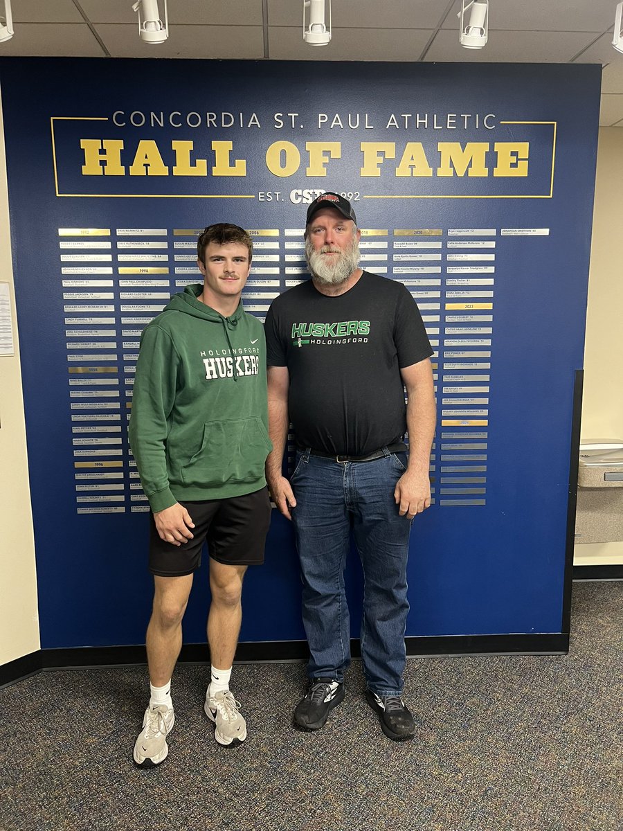 Thank you <a href="/CSPBearsFB/">CSP Golden Bears Football</a> for having me out today! Had a great time!
<a href="/CoachBoom26/">Boomer Roepke</a> <a href="/CoachCurrierCSP/">Coach-ShannonCurrier</a>