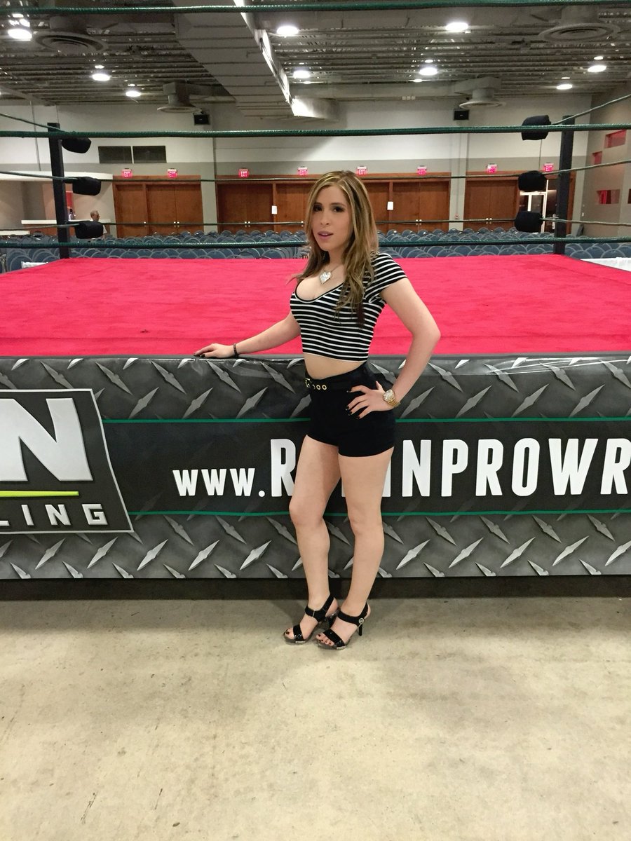 Amy Rose tweet media