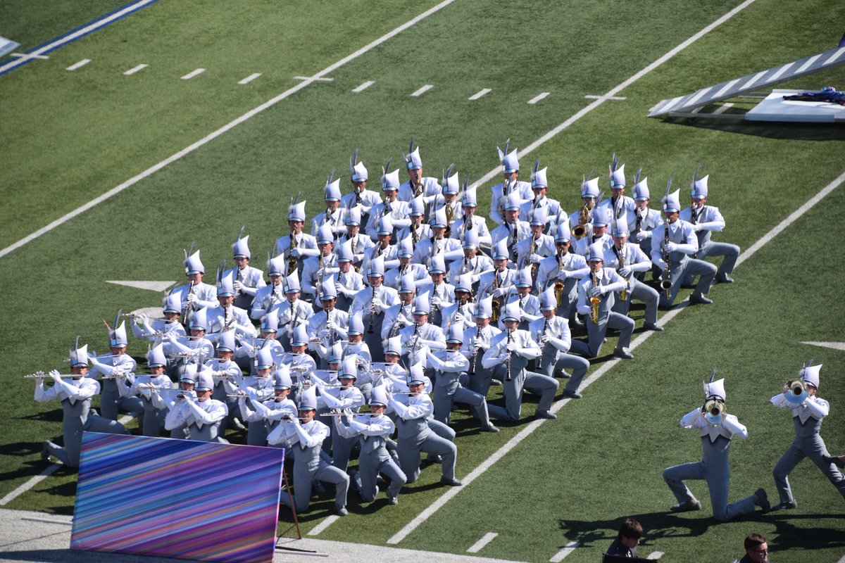 HEB Marching 🎶 tweet media