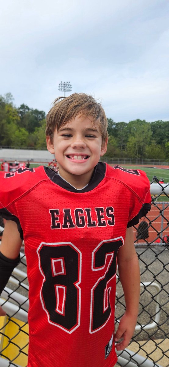 My dude! Player of the Game!
5 sacks 
3 TFL
Onside kick recovery