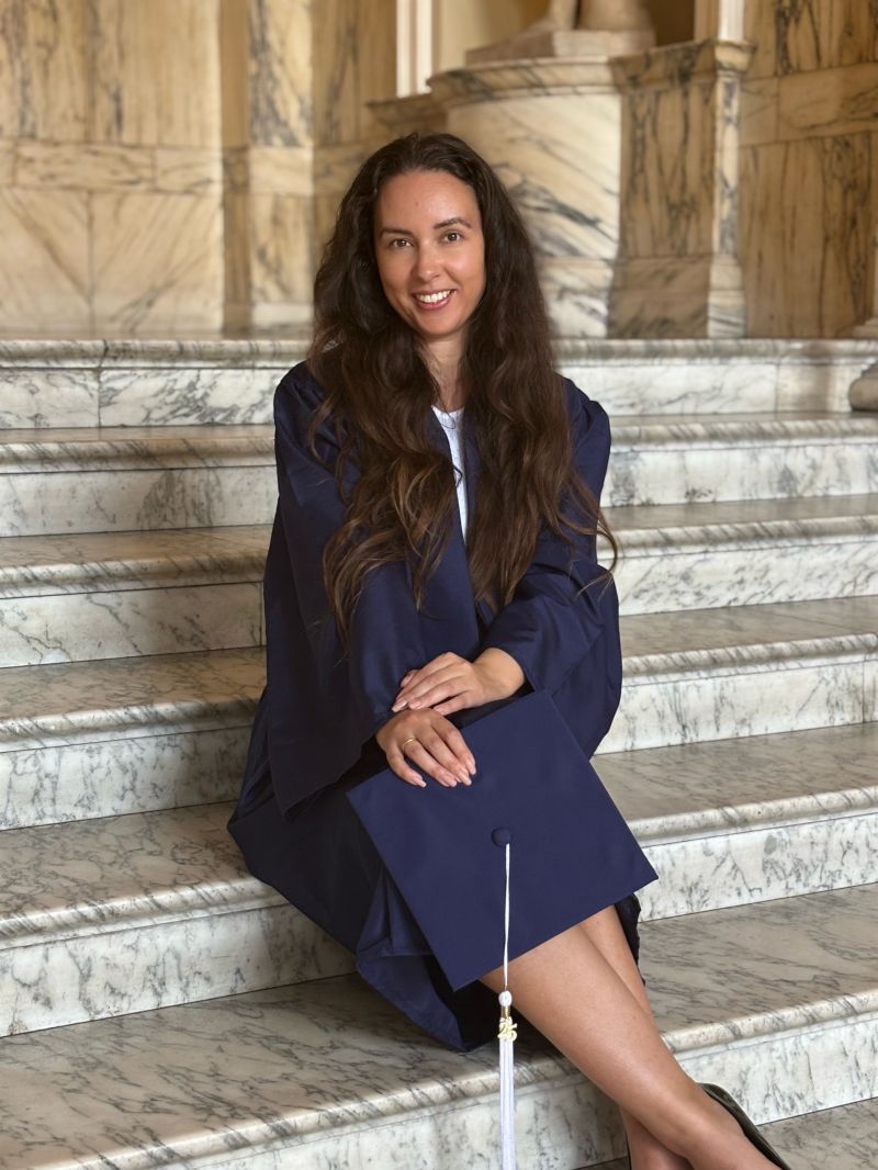 PSUWorldCampus's tweet photo. “I did it! I’ve officially graduated from Penn State University." 🎓

Congratulations to Malika E. on earning a bachelor’s degree in international politics with magna cum laude honors through @PSULiberalArts! 🔵⚪

#PSUGrad #PSUGrad2025 #PennState #PennStateWorldCampus #WeAre https://t.co/dFH0pZH3Le