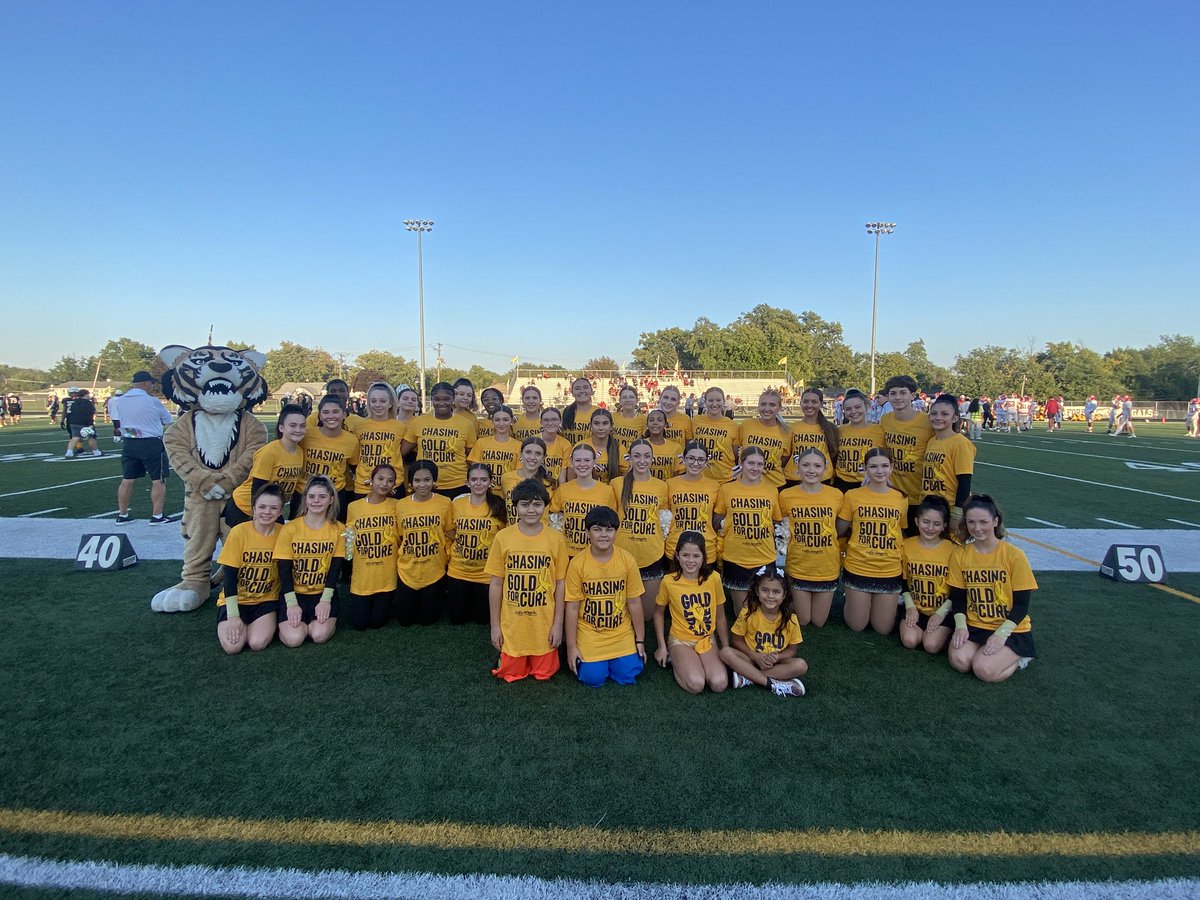 Oak Forest Dance Team tweet media