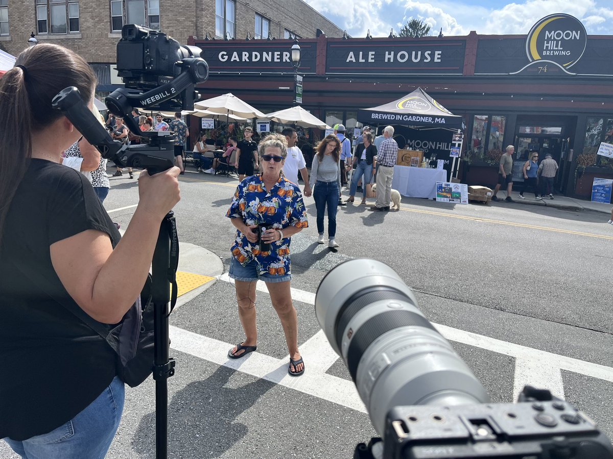 Great food, great beer, great people capturing Oktoberfest at Moon Hill Brewing and Gardner Ale House today 🎵 🍺