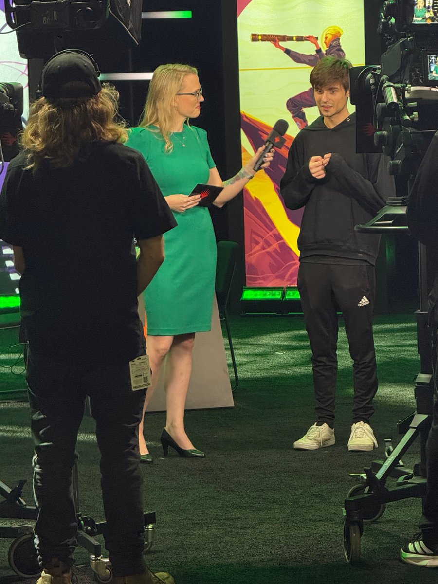 Seth Cole tweet media