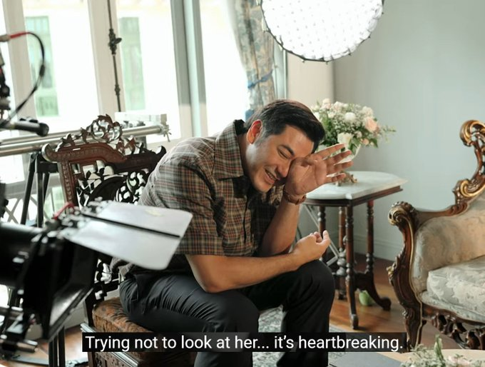 During the space chat, the actor Apinan confirmed how Freen made him cry in the scene, he got caught up in her puppy dog eyes, so had to look away for the next shot. 

He said Freen's eyes have some special power 

He has been in acting for 25 years and normally does not often