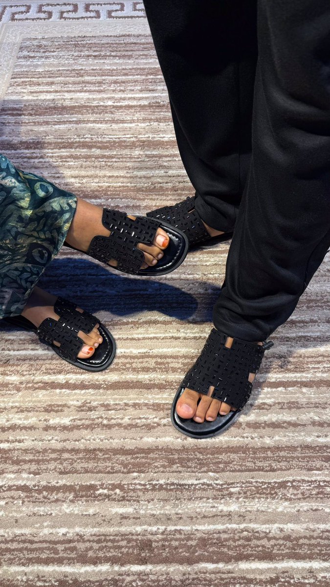 Unique VIP couple set🤩😍
Blings wear✨
For you and yours

N40,000
Single: N20,000

Dm to place your order