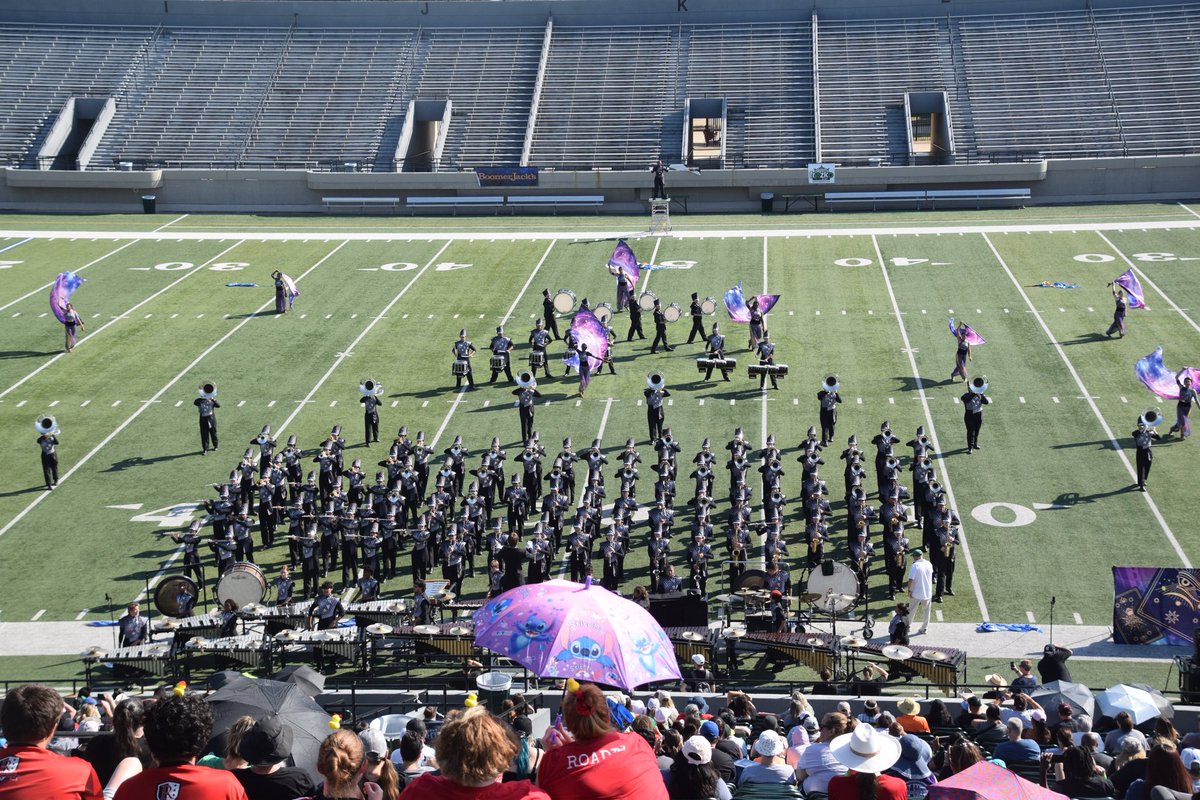 HEB Marching 🎶 tweet media