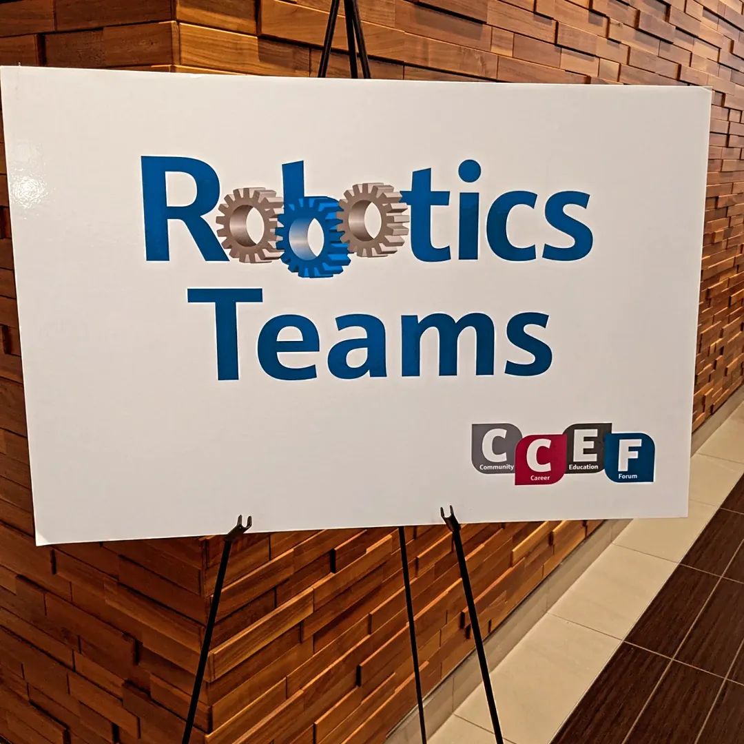 FRC6721's tweet image. We had a blast sharing our team&apos;s story at @Endress_Hauser CCEF last week!
Congratulations to our scholars for winning a new sponsorship by participating in the &quot;shark tank&quot; style event to share the impact their team has in the community.
#morethanrobots #omgrobots
@TindleyCATAS