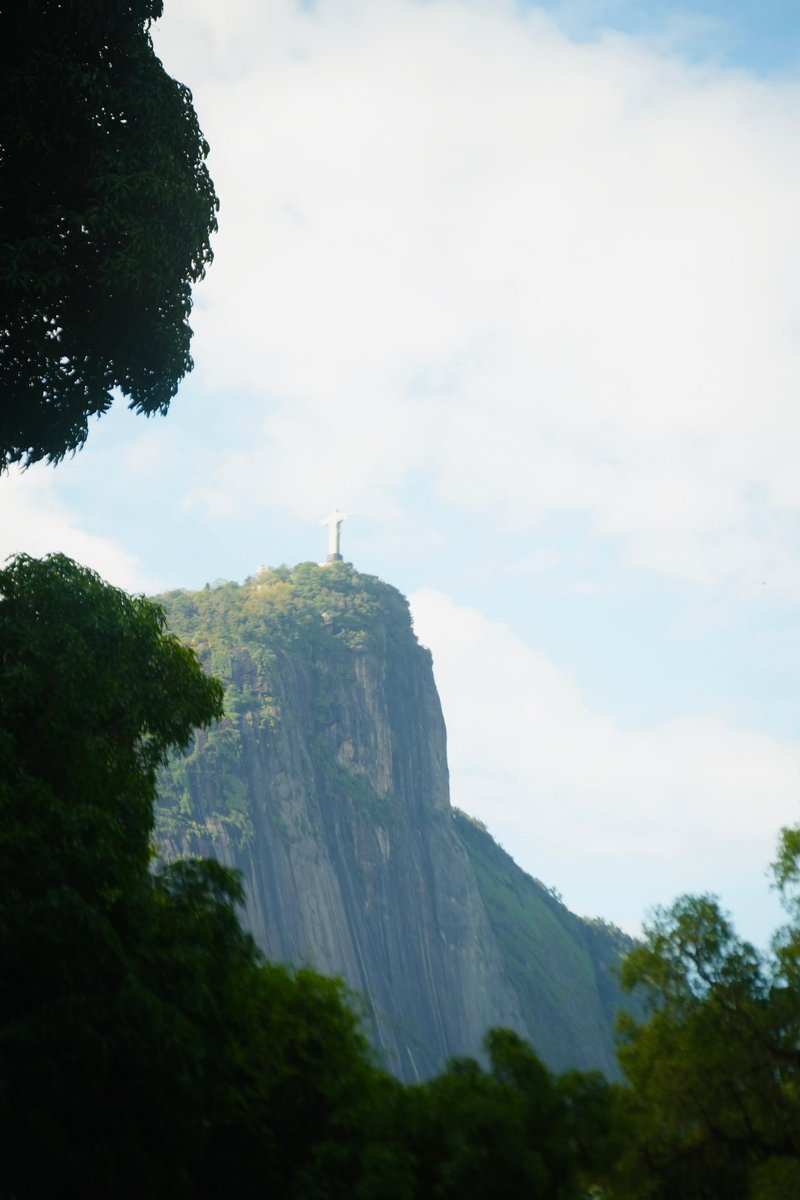 Brasil te amo ✨🇧🇷❣️
Brasil me regaló una de las experiencias más impactantes de mi vida: contemplar el imponente Cristo Redentor.
