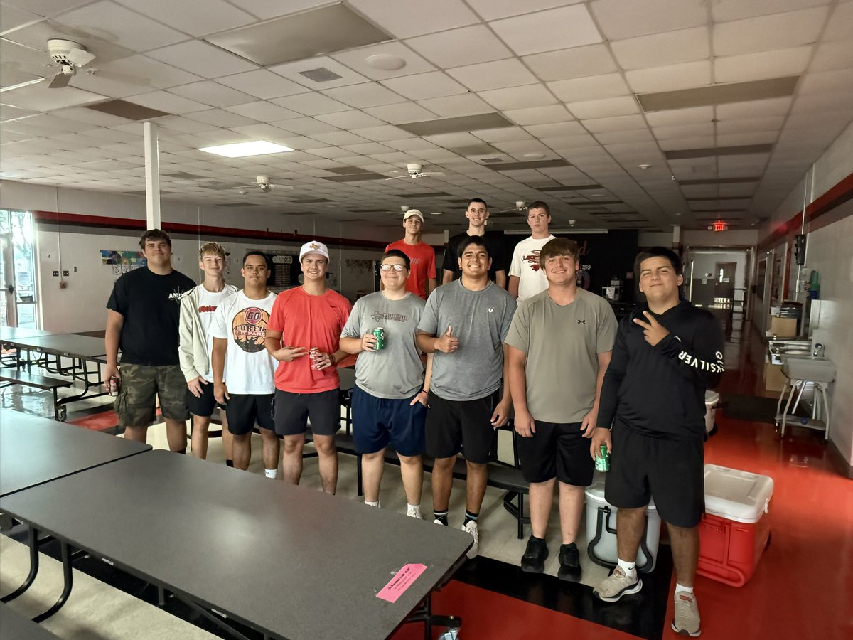 A big shout out to these football players for taking time to help our Elementary get ready for the Leopard Fest today. Great job serving others!