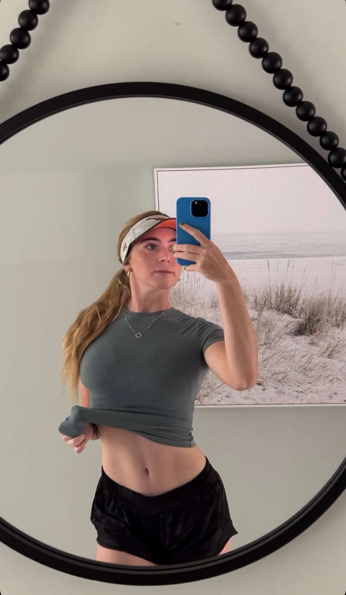 Gracecharisx00's tweet image. ⛳️