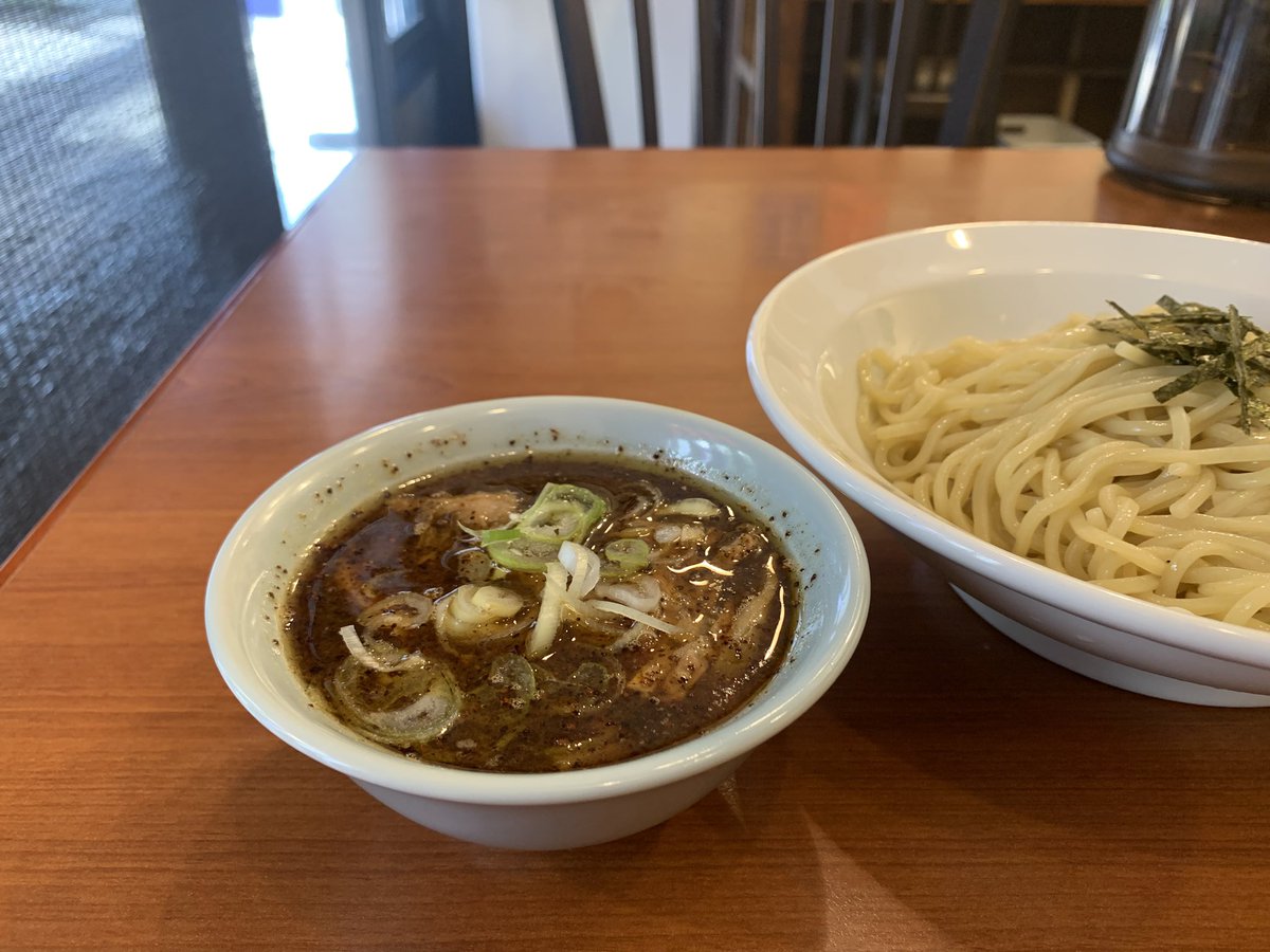 chanquvo's tweet photo. 中華そば ふうみどう@国分寺
荻窪丸長風つけそば【期間限定】

#中華そばふうみどう
#ふうみどう
#荻窪丸長風つけそば
#荻窪丸長
#丸長中華そば屋
#リスペクト
#期間限定
#国分寺 https://t.co/yGMInLPAEO