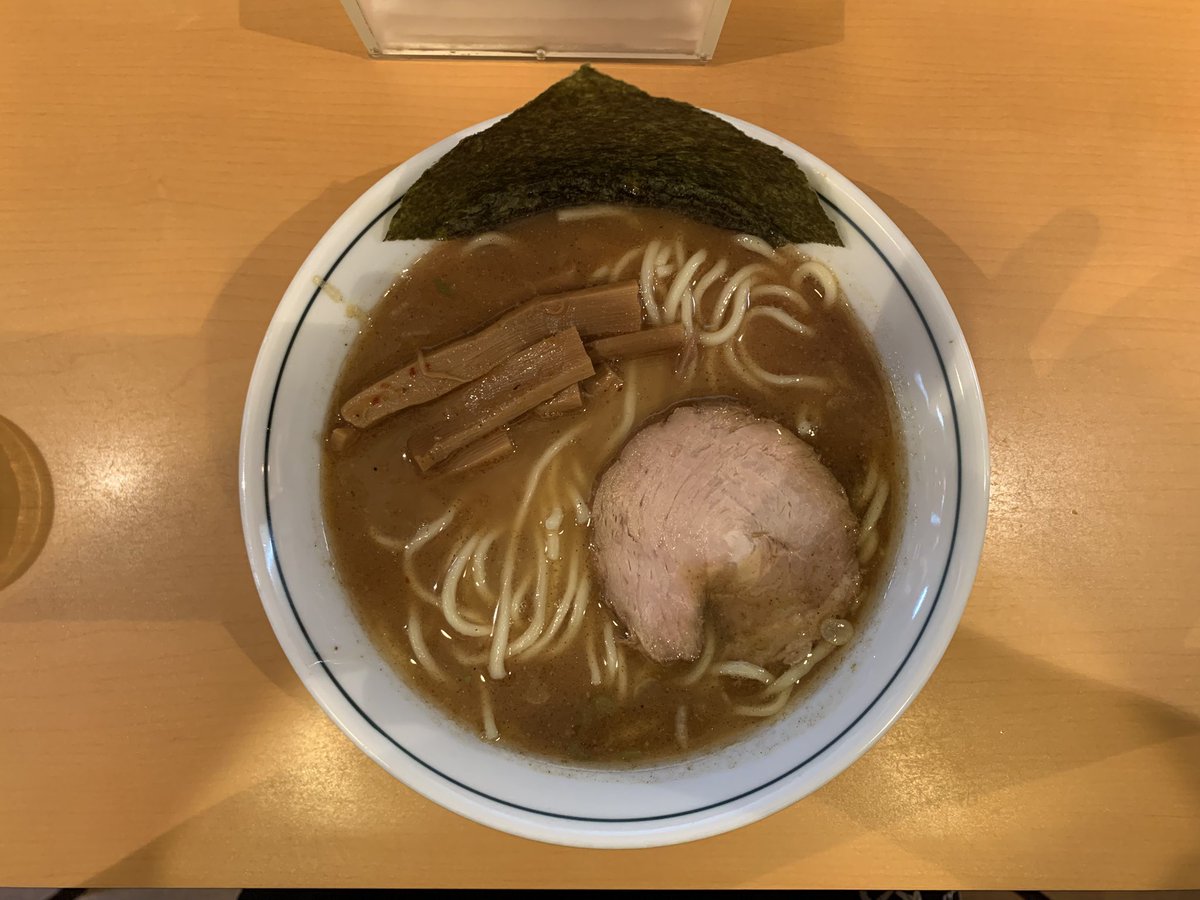 chanquvo's tweet photo. らーめん 文蔵@三鷹
らーめん

#らーめん文蔵
#文蔵
#らーめん
#豚骨魚介
#オールドスタイル
#自家製麺
#三鷹 https://t.co/KAXQ004MnB