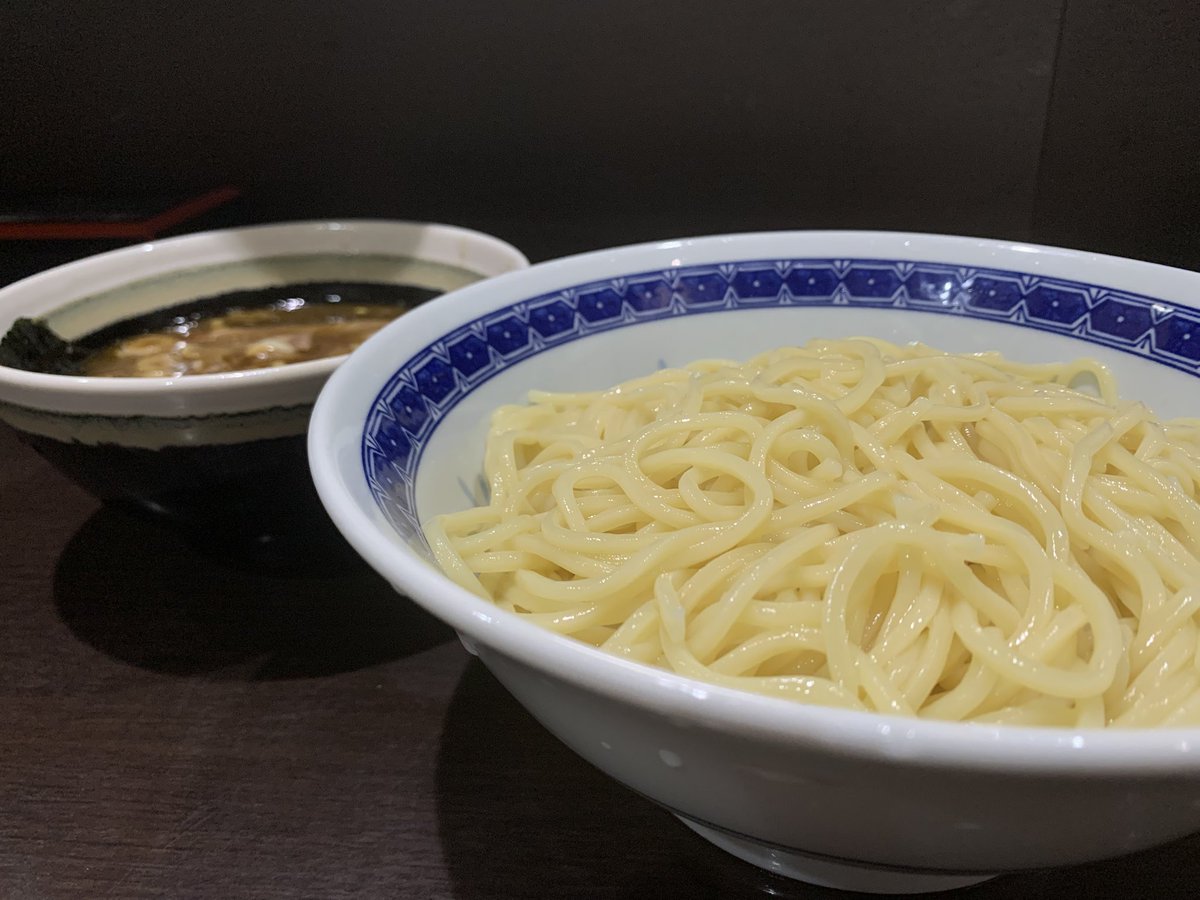 chanquvo's tweet photo. 中華そば べんてん @地下鉄成増
つけ麺 + 辛味(別皿)

#中華そばべんてん
#べんてん
#地下鉄成増
#成増
#自家製麺
#つけ麺
#つけめん
#辛味
#絶品 https://t.co/4j7n7M1HSO